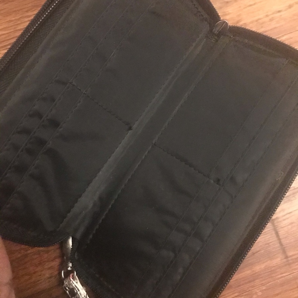 Wallet - Picture 3 of 4